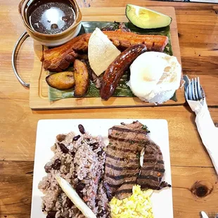 Recalentado y Bandeja Paisa