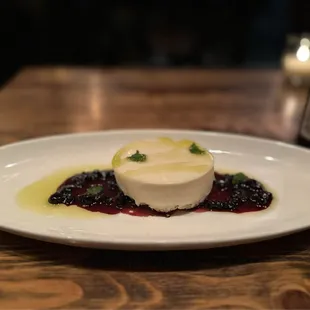 panna cotta ai frutti di bosco- panna cotta with berries