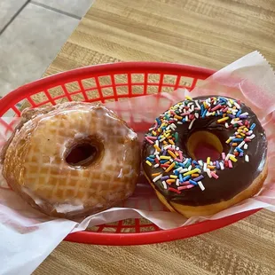 Cronut &amp; Chocolate w/ sprinkles