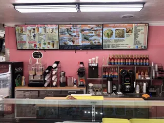 Mangum Donuts 