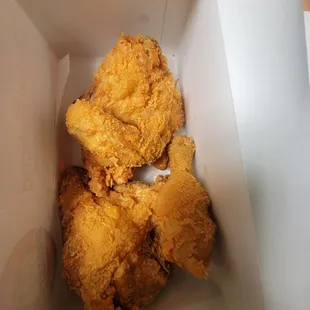 4 piece mixed broasted chicken