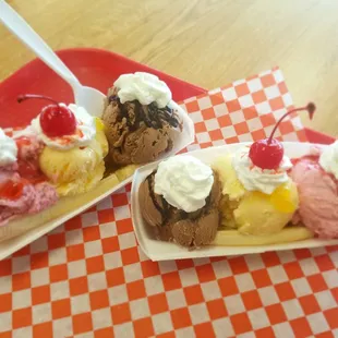 Old fashioned Banana Splits in the house!!!