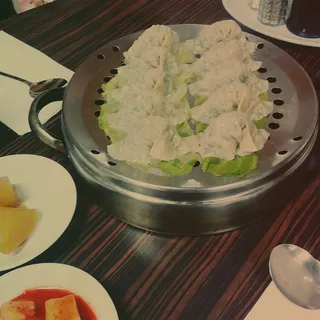 1. JJIN Mandu