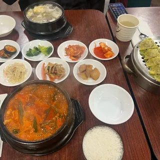 23. Haemul Yukgaejang