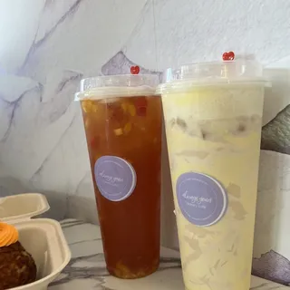Strawberry Mango Fruit Tea (22 oz)