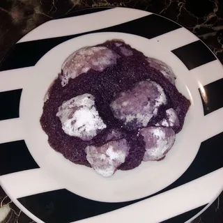 Ube Crinkle Cookie