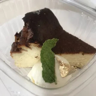 Basque Burnt Cheesecake (Slice)