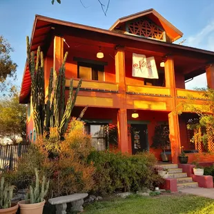 Alwun House In the Roosevelt District