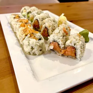 Spicy Salmon Roll / Spicy Tuna Roll / Spicy Scallop Roll