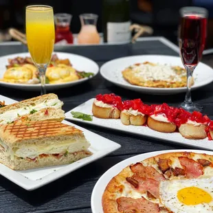 Brunch Featuring bottomless mimosas and live music.