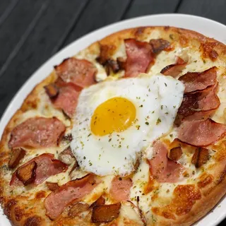 Small Breakfast Pizza