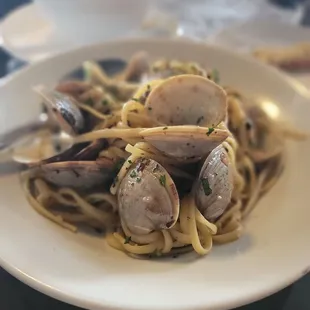 Linguini with clams.   A bit too salty for my liking.