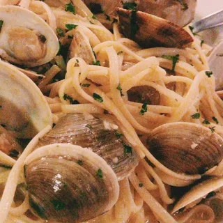 Fresh Clam Linguine