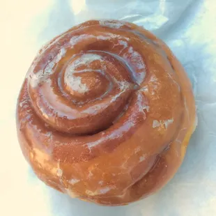 AM Donuts' Cinnamon Roll. Very good, as expected.
