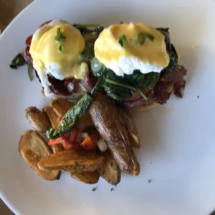 Eggs Benedict