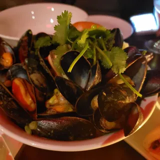 Mellow Mussels
