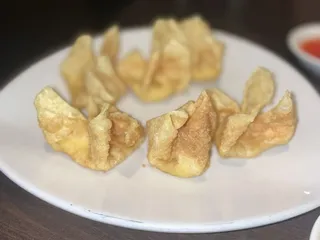 Wakame Sushi & Asian Bistro