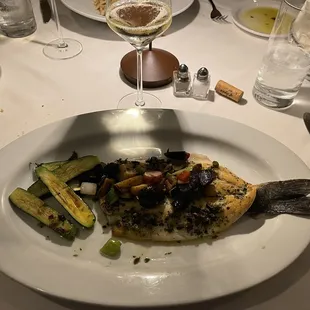 Filetto di Branzino Arrostito Patate e Capperi