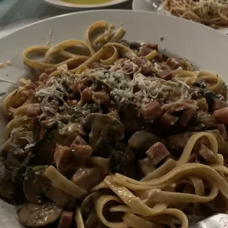 Fettuccine Alla Boscaiola