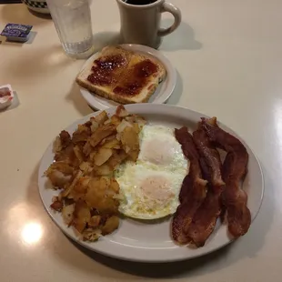 Looking good.  Home of fresh breakfast  ..... anytime.