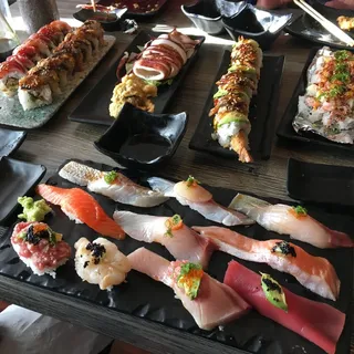 8 Piece Red and White Roll