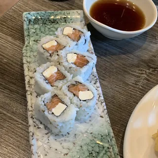 6 Piece Philadelphia Roll