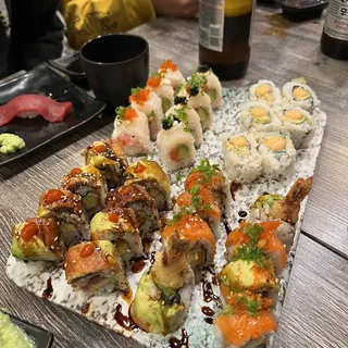 6 Piece Spicy Scallop Roll
