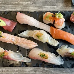 10 piece nigiri Omakase