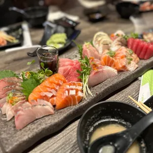 sashimi platter