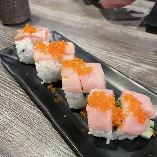 8 Piece Super Scallop Roll