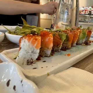 Salmon Lover Roll