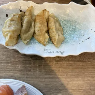 Gyoza