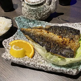 Saba Shioyaki Dinner