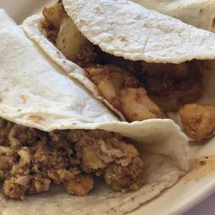 3 delicious tacos $.99 each (M-F 6-10am). The light singe on the edge of the homemade corn tortilla reminded me of my abuelita's tortillas.