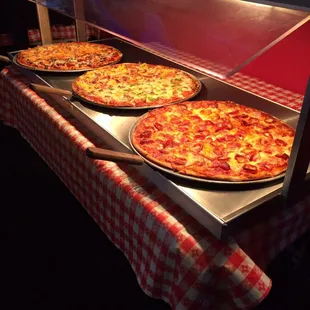 Lunch buffet Monday - Friday 11am-2pm. Soup, salad and pizza for $7.95!