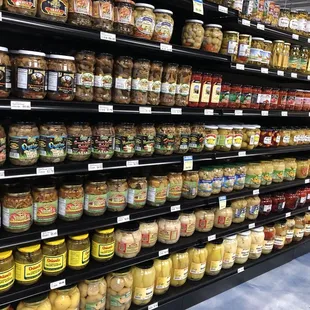 Lots of Jar vegetables