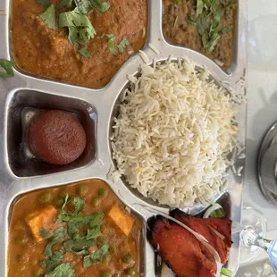 2. Non-Vegetarian Special Thali