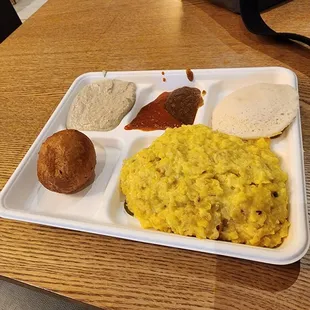 Combo 1 - idli, mysore bonda swapped for vada, pongal