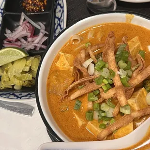 Khoa Soi