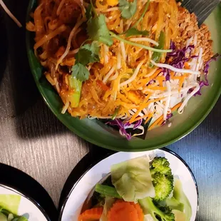 Overpriced thai food 10/12/23