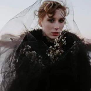 Styled elopement shoot by Amaris
