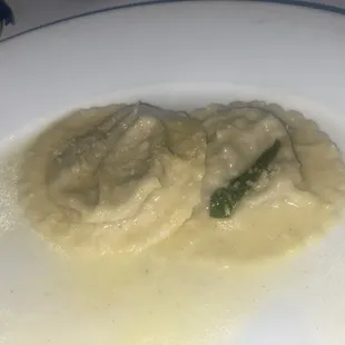 Ravioli di Funghi con Salvia