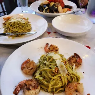 Linguine Piccante al Pesto Gamberoni and Pasta Frutti di Mare Zafferano