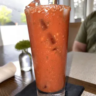 Bloody Mary - Ask for extra spicy! Good strong tomato flavor. Served with 3 small green olives. Garnish could be improved.