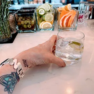 Well Gin &amp; Tonic