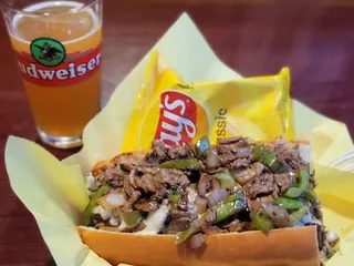 Frank & Furter’s Handcrafted Hot Dogs