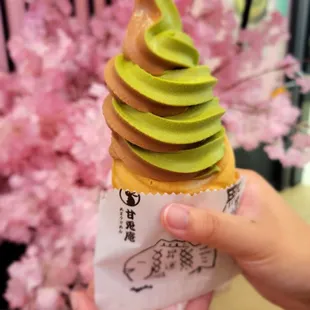 milk tea and matcha tea blend in an original taiyaki