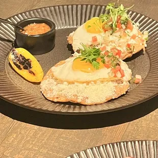 Eggs Benedict