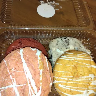 Variety Cookies which consist of red velvet, shortbread, strawberry, lemon and cookies n cream