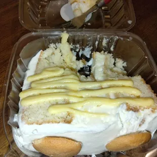 Banana pudding cheesecake cake